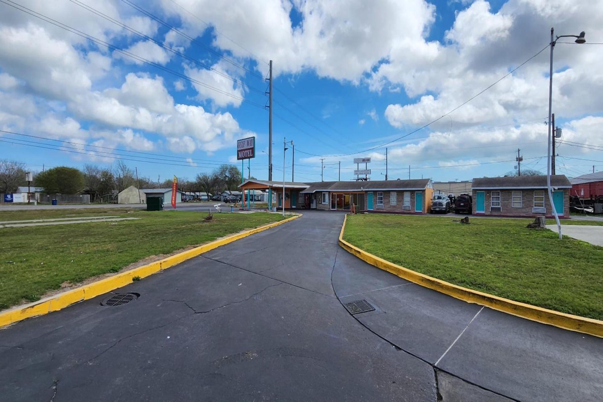 Gulfway Motel By Oyo Near Airport I 37 Corpus Christi Extérieur photo